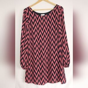 Nymphe Chevron Patterned Pink and Black Dress Large